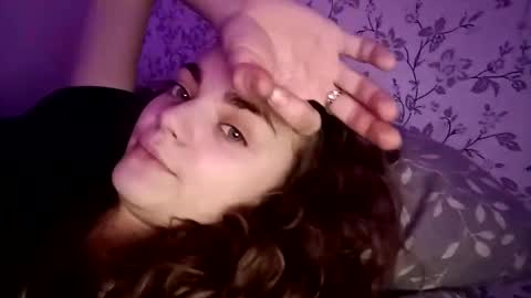 Snapshot of sophiesuvi chatting on February 8, 2025, 3:00 pm Sophie and my bestie Mandy    online show from February 8, 2025, 3:00 pm