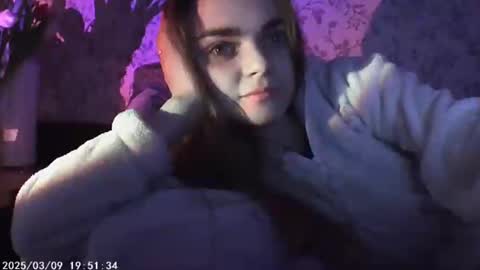 Snapshot of sophiesuvi chatting on March 8, 2025, 9:51 pm Sophie and my bestie Mandy    online show from March 8, 2025, 9:51 pm