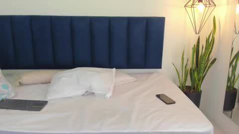 Snapshot of sophieturner_mg chatting on December 3, 2025, 7:12 pm sophieturner_mg online show from December 3, 2025, 7:12 pm