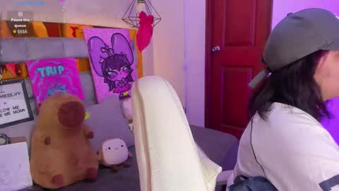   Sophie  online show from December 21, 2025, 7:21 pm