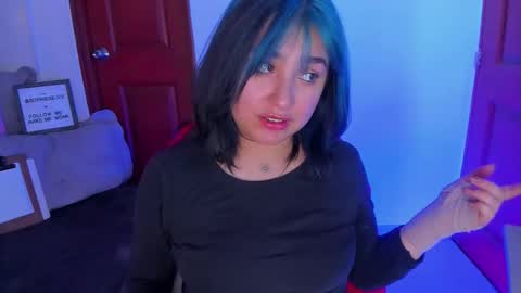   Sophie  online show from February 17, 2026, 6:47 pm