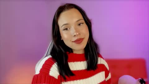 Sophiie Williams online show from December 14, 2024, 3:29 am