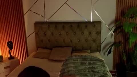 Snapshot of sophyadams_ chatting on February 19, 2026, 7:54 pm Sophy online show from February 19, 2026, 7:54 pm