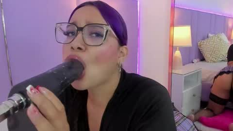 Sophy online show from September 19, 2025, 12:06 pm