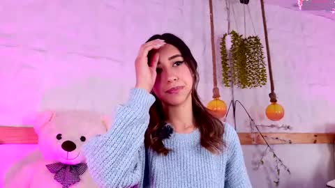 Sophie online show from March 4, 2026, 12:55 pm