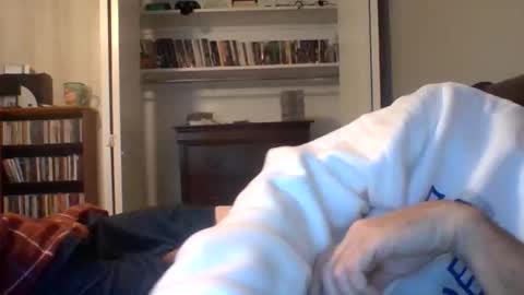 sosofaggot online show from November 28, 2025, 2:20 pm