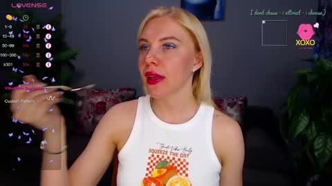 Lisa online show from May 26, 2026, 1:56 am
