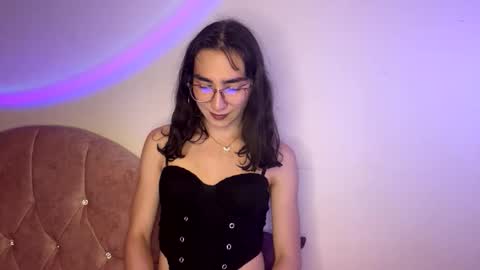 Snapshot of soulmate_aura chatting on November 2, 2025, 2:58 am Soul Aura online show from November 2, 2025, 2:58 am