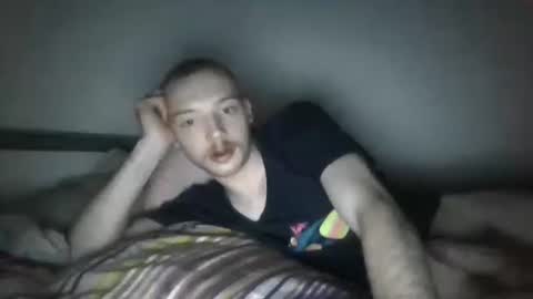 soumi854640 online show from December 12, 2024, 2:33 pm