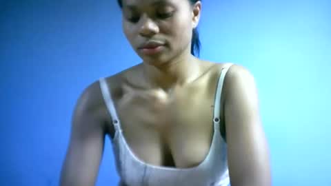 Snapshot of sourayaa chatting on March 4, 2026, 8:59 pm sourayaa online show from March 4, 2026, 8:59 pm