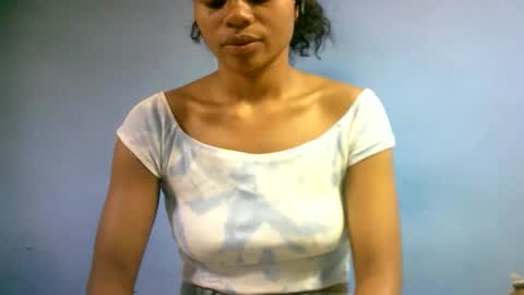 Snapshot of sourayaa chatting on April 9, 2026, 5:51 am sourayaa online show from April 9, 2026, 5:51 am