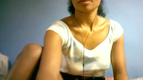 Snapshot of sourayaa chatting on April 18, 2026, 7:07 pm sourayaa online show from April 18, 2026, 7:07 pm