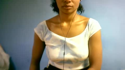 Snapshot of sourayaa chatting on April 18, 2026, 7:58 pm sourayaa online show from April 18, 2026, 7:58 pm