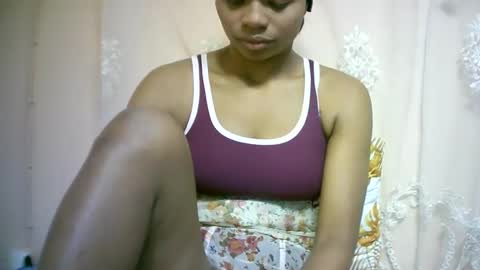 Snapshot of sourayaa chatting on May 10, 2026, 7:35 am sourayaa online show from May 10, 2026, 7:35 am