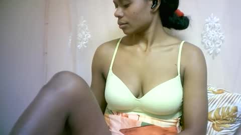 Snapshot of sourayaa chatting on May 14, 2026, 8:32 am sourayaa online show from May 14, 2026, 8:32 am