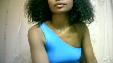 Snapshot of sourayaa chatting on May 18, 2026, 6:19 am sourayaa online show from May 18, 2026, 6:19 am