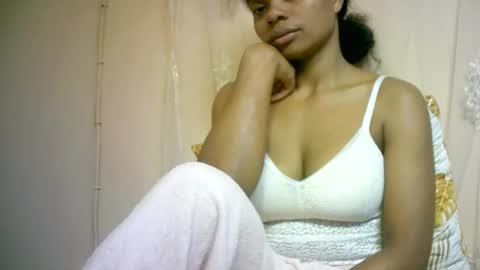 Snapshot of sourayaa chatting on May 25, 2026, 10:49 pm sourayaa online show from May 25, 2026, 10:49 pm