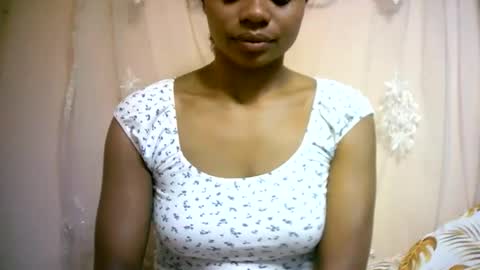 Snapshot of sourayaa chatting on May 26, 2026, 11:01 pm sourayaa online show from May 26, 2026, 11:01 pm