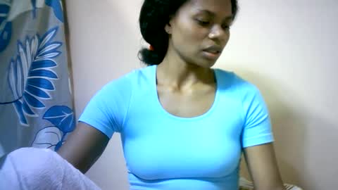 Snapshot of sourayaa chatting on May 29, 2026, 7:01 pm sourayaa online show from May 29, 2026, 7:01 pm
