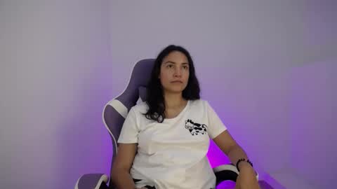 Ana  online show from January 28, 2025, 3:57 am