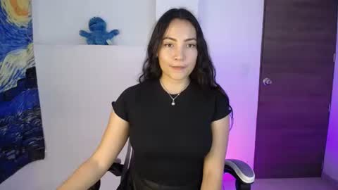 Ana  online show from October 22, 2025, 11:04 pm