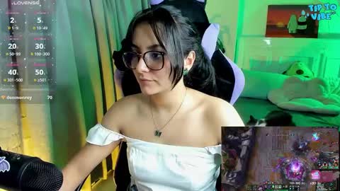 Lili online show from March 5, 2025, 1:52 am