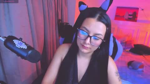 Lili online show from February 17, 2026, 1:46 am