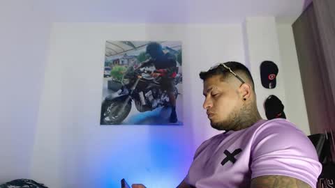 soy_apolo online show from January 16, 2026, 4:49 am