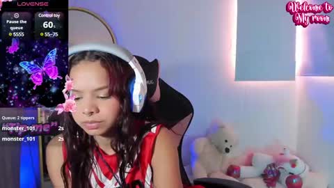 Snapshot of soy_sheila chatting on December 30, 2024, 8:58 pm sheila smitt online show from December 30, 2024, 8:58 pm