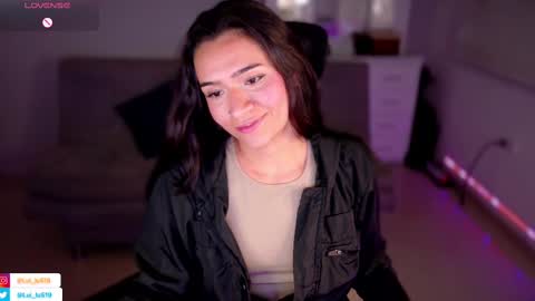 Luisa    online show from February 28, 2025, 2:31 am