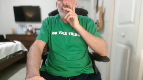 WhiteWolfFL online show from January 1, 2025, 1:48 pm