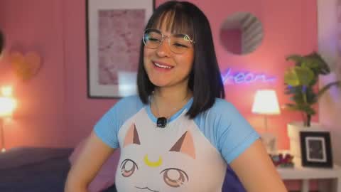 Snapshot of soysaraa_ chatting on July 10, 2026, 5:45 am Aleja online show from July 10, 2026, 5:45 am