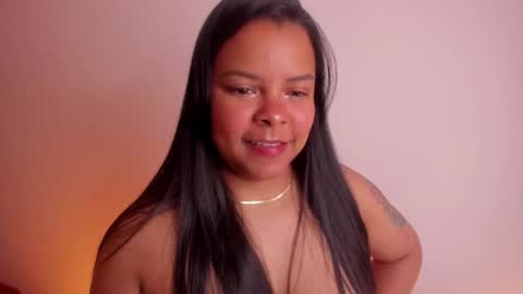 Snapshot of soytucolor chatting on October 5, 2025, 11:13 pm Paula add me on snap online show from October 5, 2025, 11:13 pm