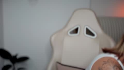 Snapshot of soytulu_ chatting on December 2, 2024, 10:23 pm brisa  s online show from December 2, 2024, 10:23 pm