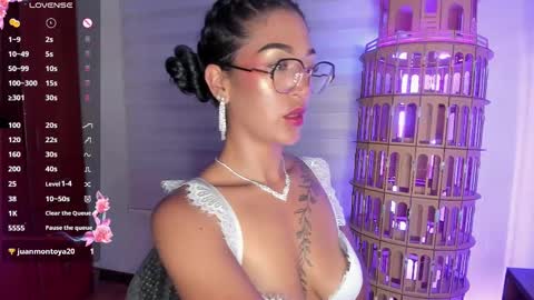 VANESSA  online show from March 1, 2025, 4:04 am