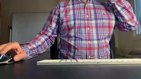 Snapshot of spa_eng chatting on January 9, 2026, 7:33 am SPA ENG online show from January 9, 2026, 7:33 am