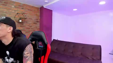 Gabo Lucas and Justin online show from March 3, 2026, 9:53 pm