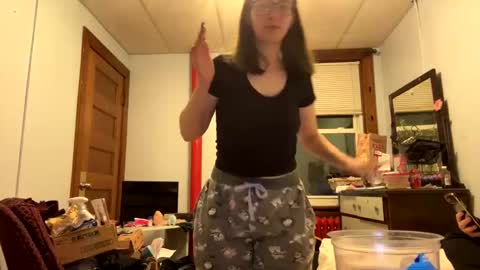 Snapshot of spaceyyybaby chatting on November 2, 2025, 7:55 am Saturn online show from November 2, 2025, 7:55 am