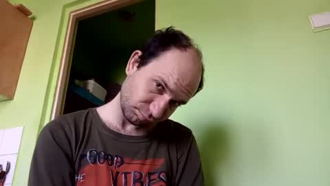 Snaiky online show from February 19, 2026, 8:21 am