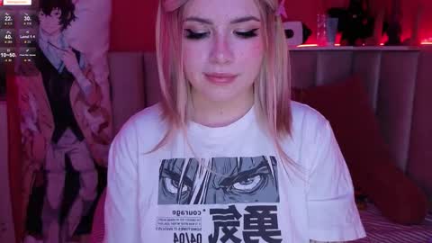  SparkleMona  online show from October 12, 2025, 2:21 am