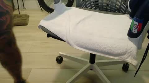 sparklenuts17 online show from December 13, 2024, 4:05 pm