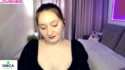 Snapshot of sparkling_starlet67 chatting on February 20, 2026, 1:33 pm Ilona online show from February 20, 2026, 1:33 pm