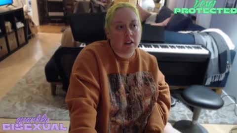 sparklybisexual online show from November 10, 2025, 2:54 am