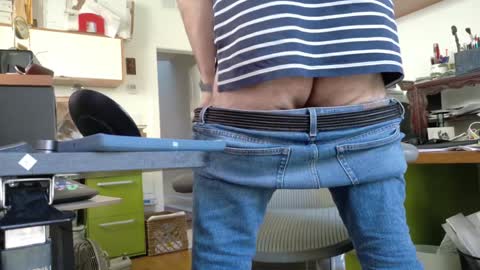 Snapshot of sparto1963 chatting on January 12, 2025, 6:49 pm sparto1963 online show from January 12, 2025, 6:49 pm