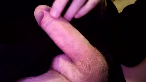 Snapshot of species98 chatting on January 8, 2025, 9:21 am species online show from January 8, 2025, 9:21 am