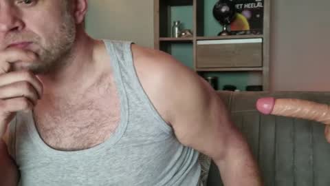 DutchDude online show from January 27, 2025, 10:38 am