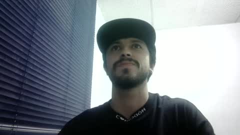 sperm_donor94 online show from February 27, 2025, 3:36 am