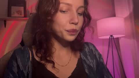 spicy___caramel online show from October 19, 2025, 4:40 pm