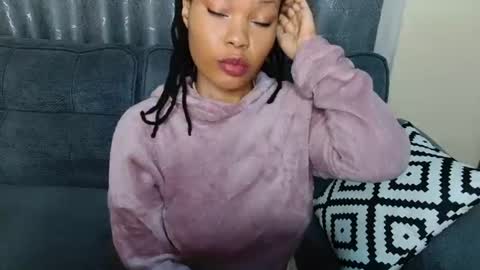 Spicy kerrine online show from April 18, 2026, 2:37 am