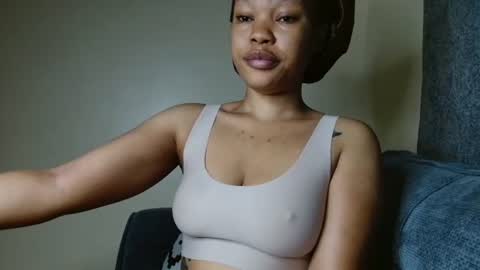 Snapshot of spicy_kerrine chatting on July 6, 2026, 7:38 am Spicy kerrine online show from July 6, 2026, 7:38 am